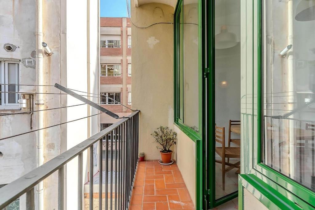 Canela Homes Fontana Apartament Barcelona